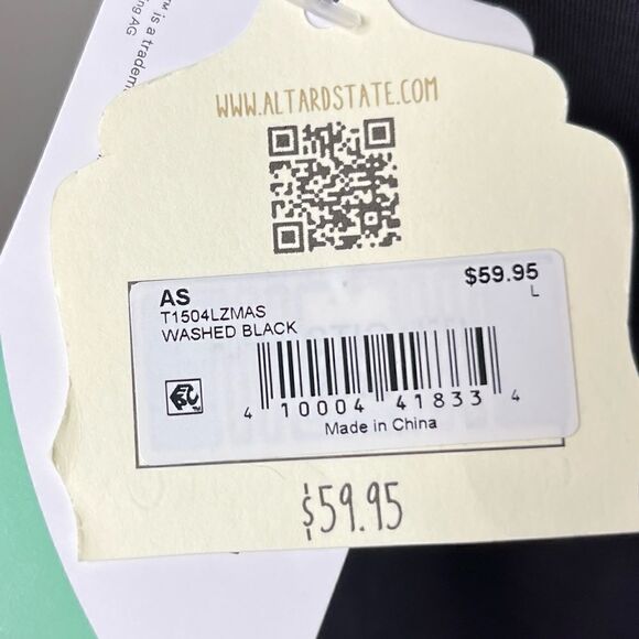 Altar'd State Tencel Long Sleeve Athletic Top Washed Black Size Large - Picture 4 of 5